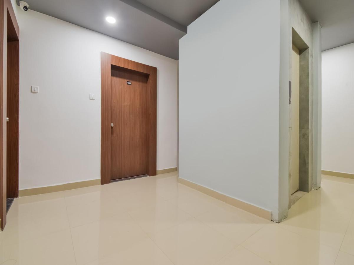 Oyo Townhouse 498 Hotel Western Nagpur Exterior foto