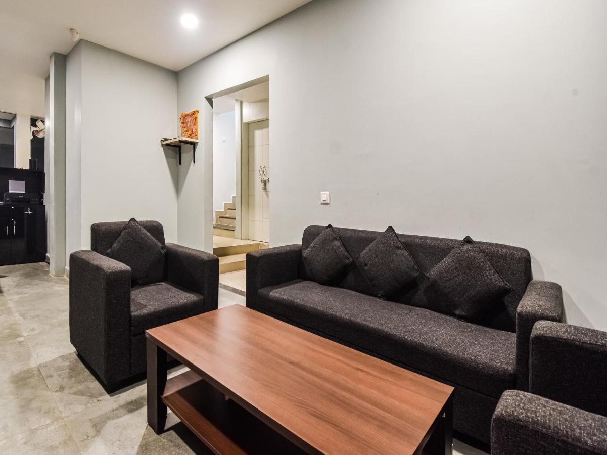 Oyo Townhouse 498 Hotel Western Nagpur Exterior foto