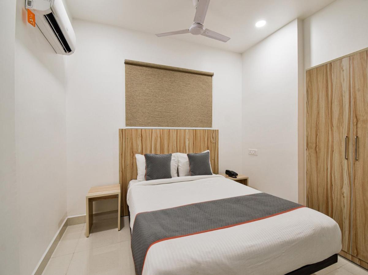 Oyo Townhouse 498 Hotel Western Nagpur Exterior foto